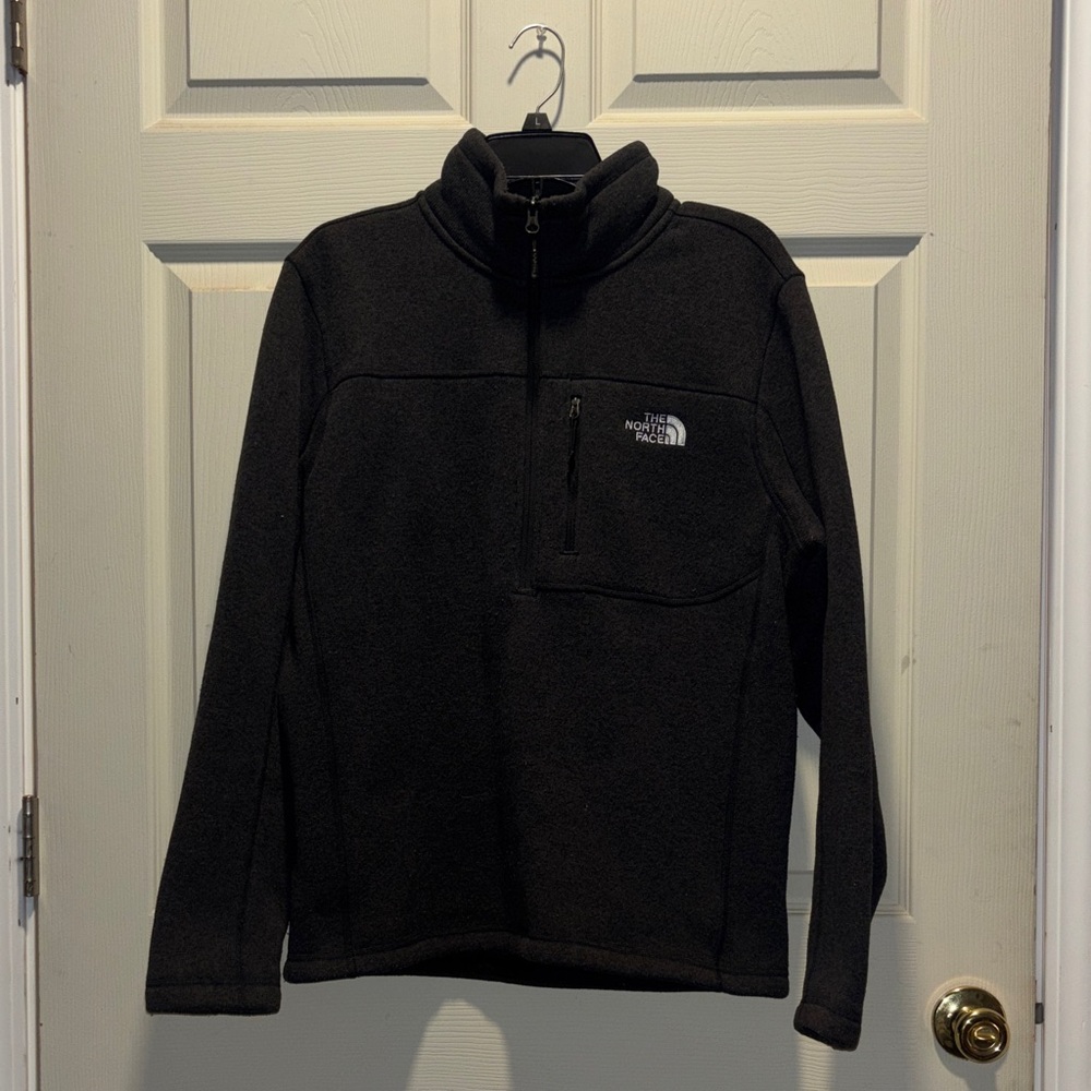 The North Face Black Quarter-Zip Fleece Pullover